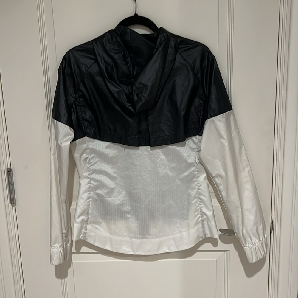 Nike windbreaker - Picture 3 of 3